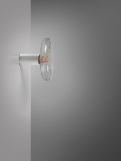 Come arredare una parete vuota: consigli e idee di design con le nostre lampade “Genova”